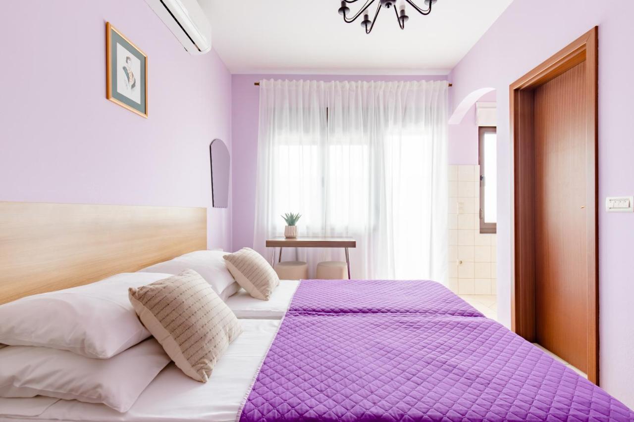 Apartments Mara Каштела Экстерьер фото